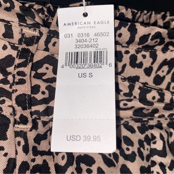 AE High-Waisted Leopard Print Tapered Pant - Picture 4 of 4